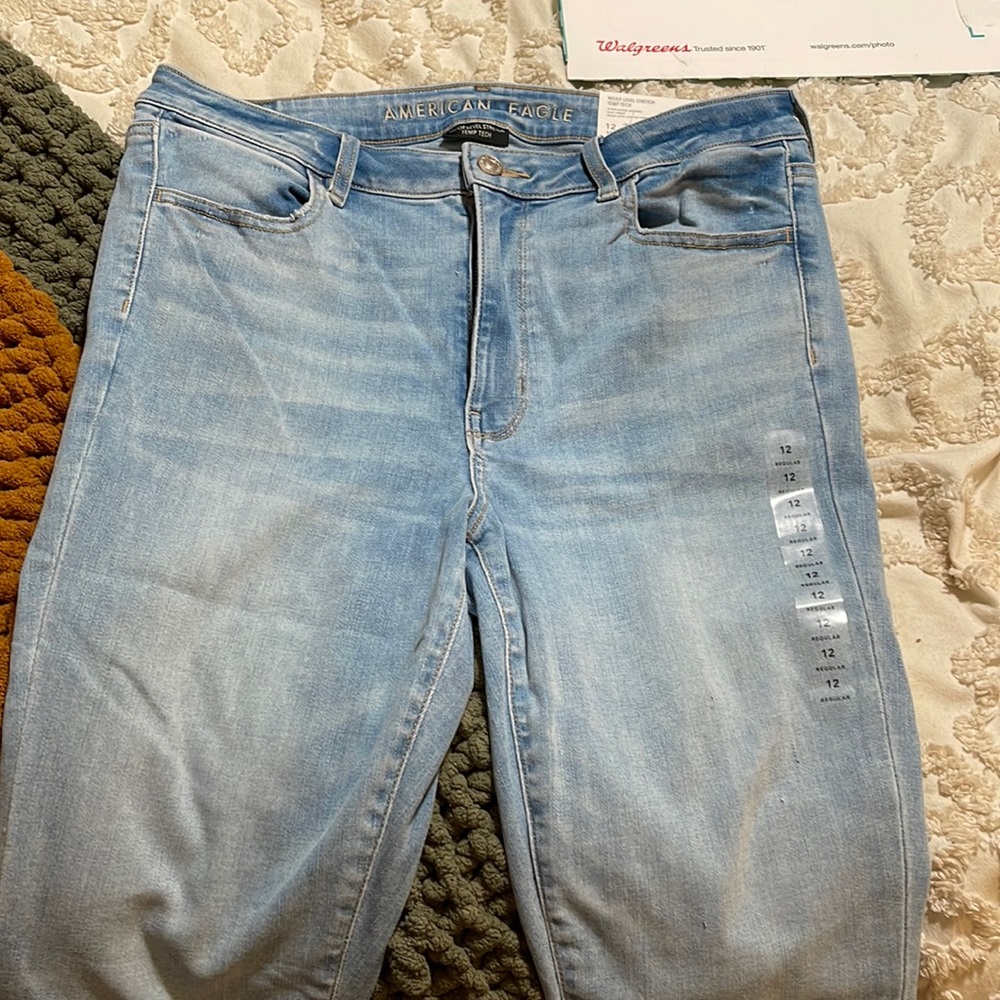 American eagle jeans